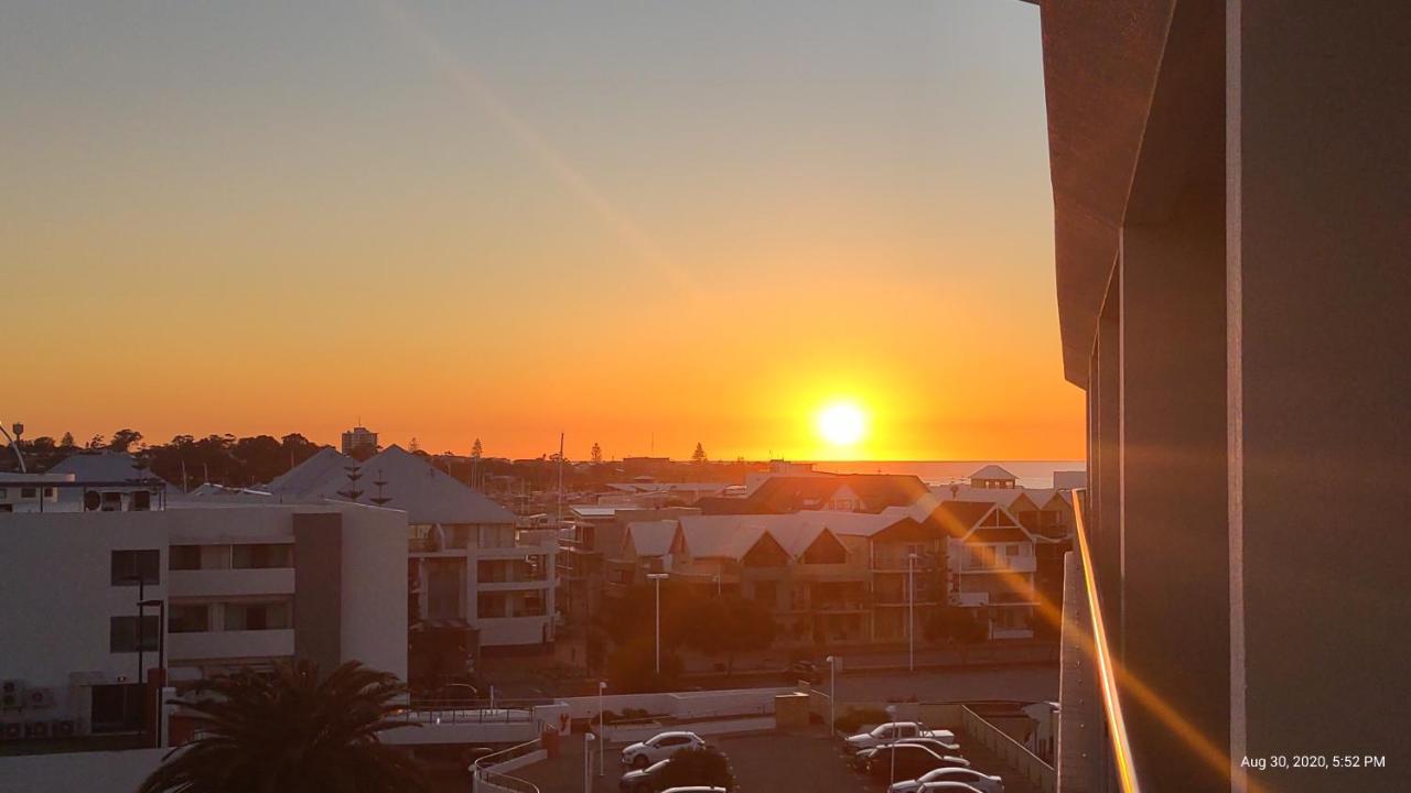 A 406 Fantastic Ocean Beach And Marina View Apt - Mandurah Exteriér fotografie