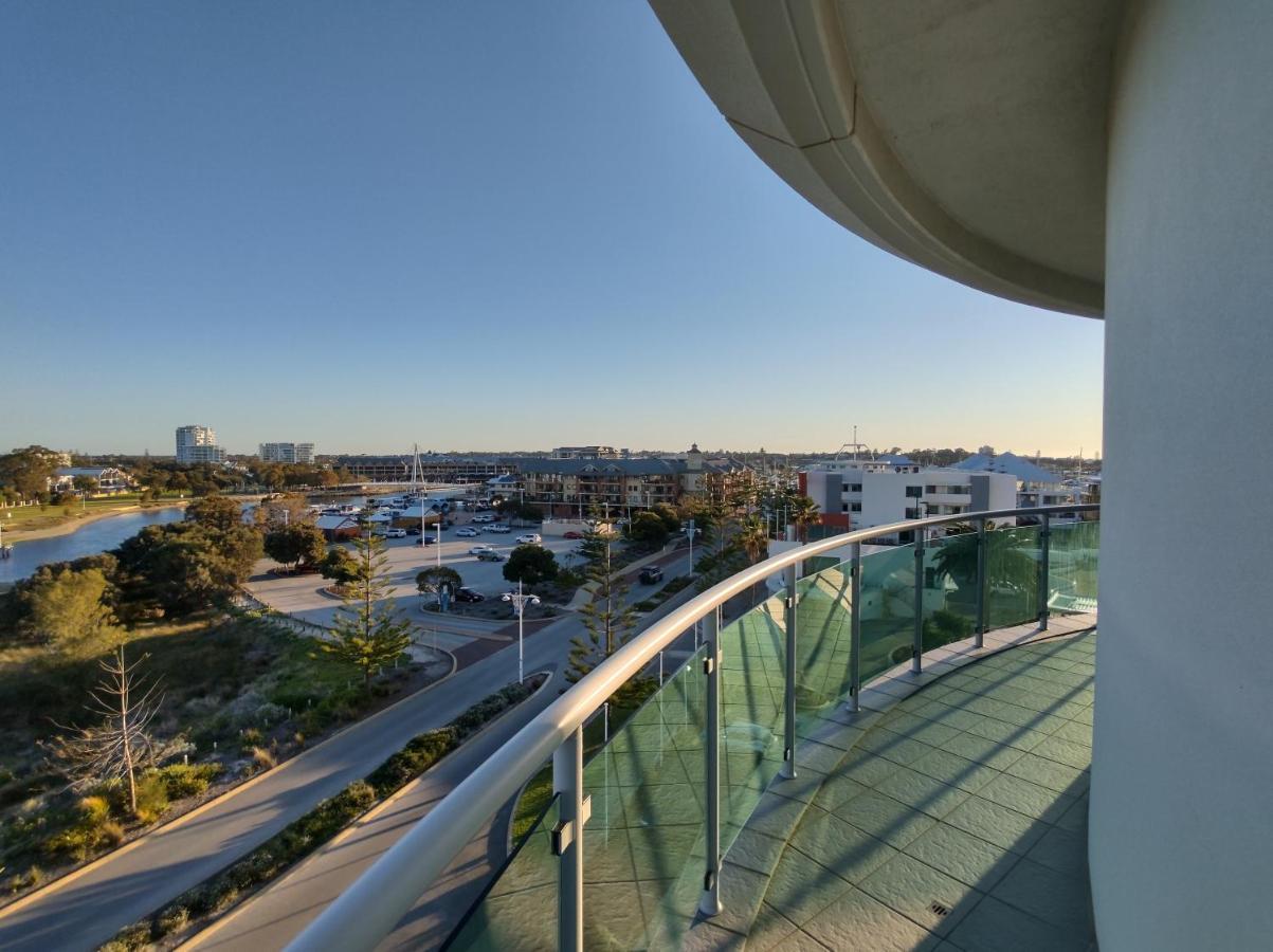 A 406 Fantastic Ocean Beach And Marina View Apt - Mandurah Exteriér fotografie